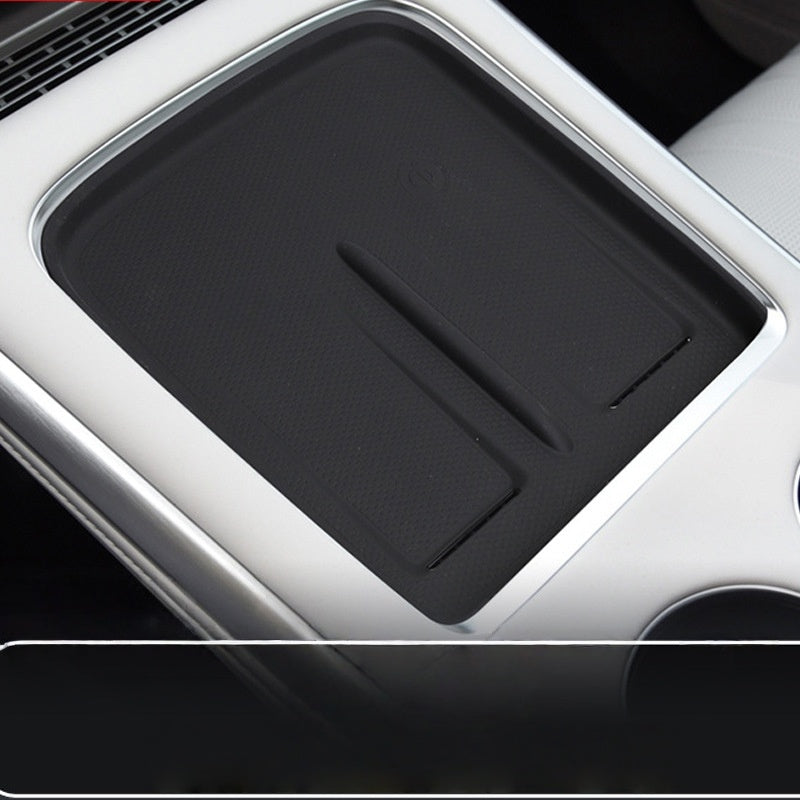 Coussinet en silicone pour console centrale avec chargement sans fil pour XPENG G9