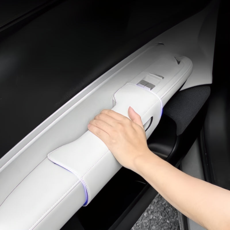 G6  Door armrest panel