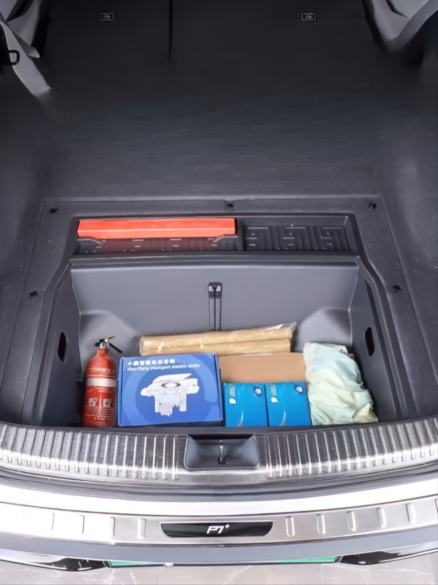 XPENG P7+ Lower trunk storage box