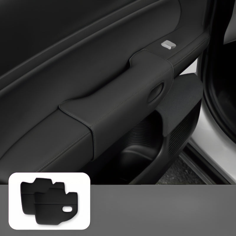 G6  Door armrest panel
