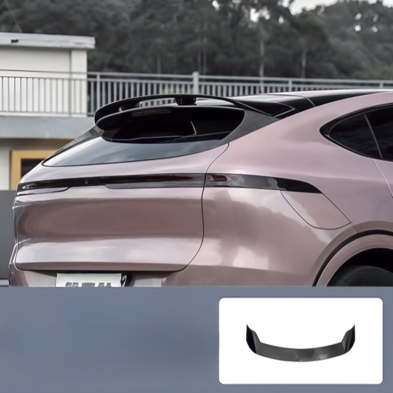 XPENG G6 sports wing