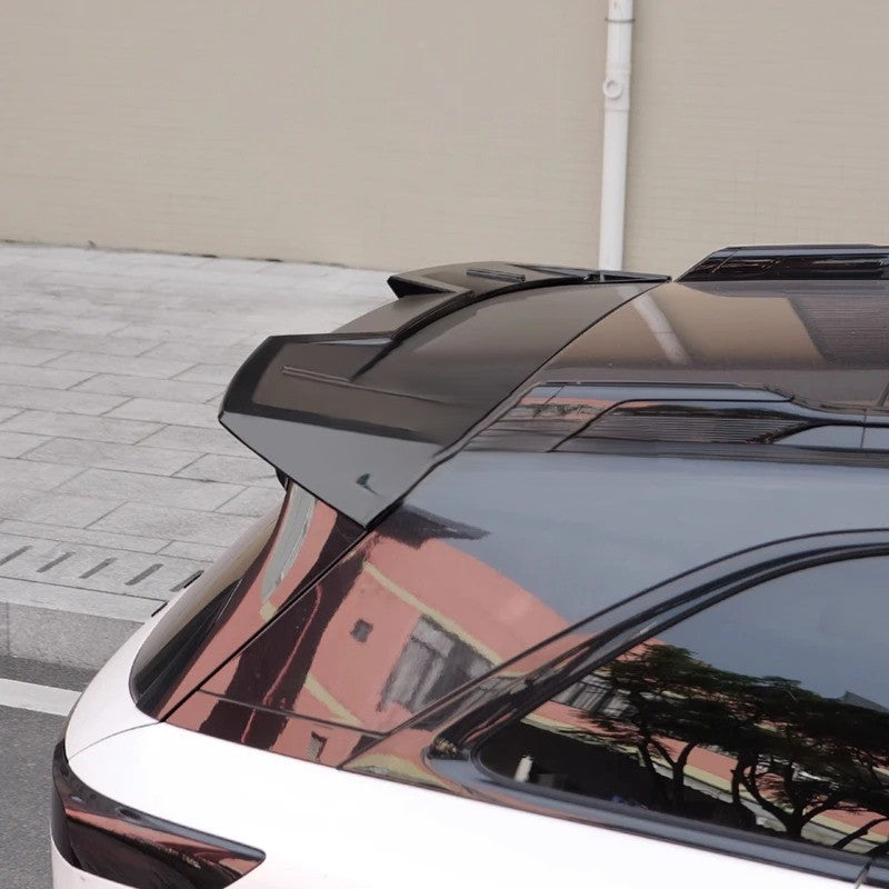 Xpeng G9 bil bakspoiler bevegelse halen