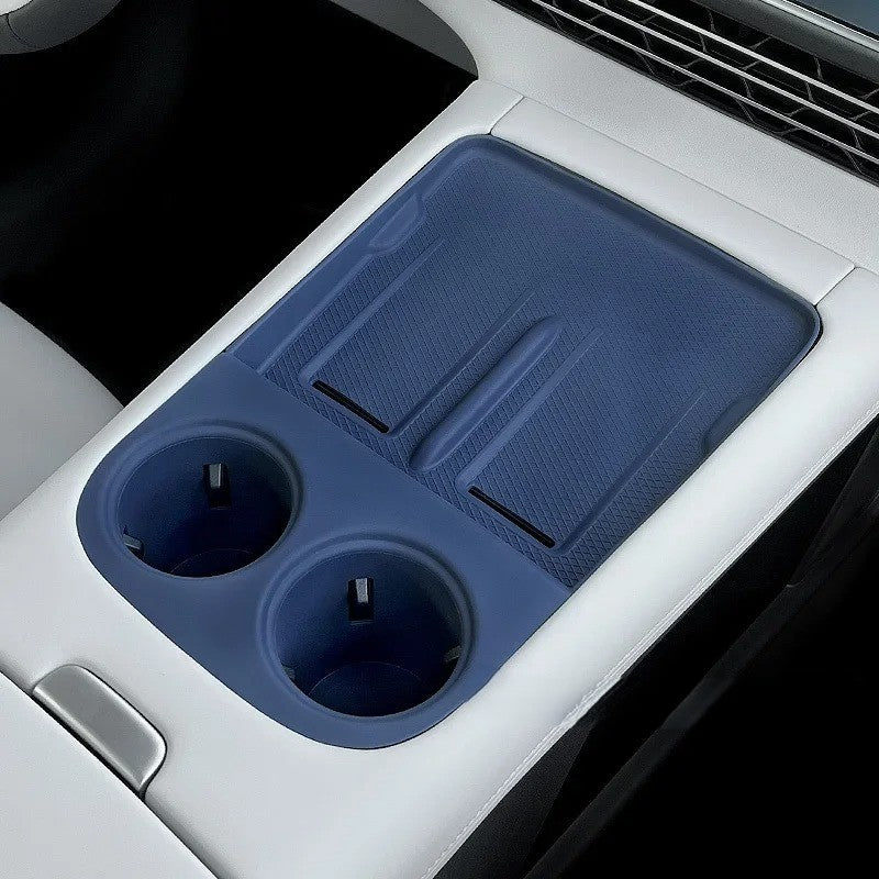 Xpeng G6 trådløs ladeplate silikon sentralkontroll vannkoppunderlag